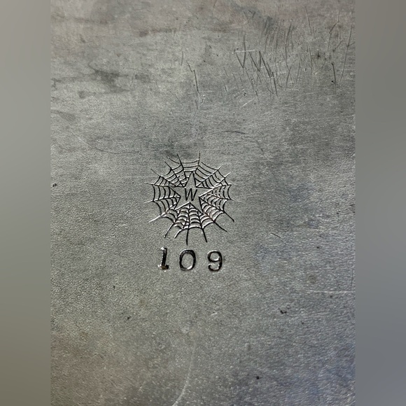 c. 1900 E. G. Webster & Son Gadrooned Rim Silver Plate Oval "D" Engraved Tray - Picture 7 of 12